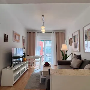 https://peachy-stays-4-bedroom-brand-new-central-flat.es-andalucia.com